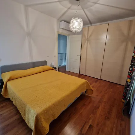 Sorgente Holiday home